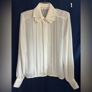 Laura and Jayne 100% polyester chiffon cream dress blouse sz 10